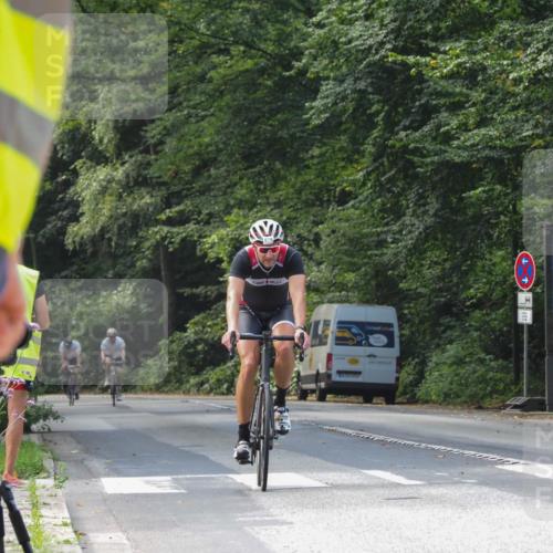 08.09.2024 - Stadtparktriathlon Zöllner http://msf.ph/oto/7010572 08.09.2024 11:59:59 Radfahren 676, 687 meine-sportfotos.de