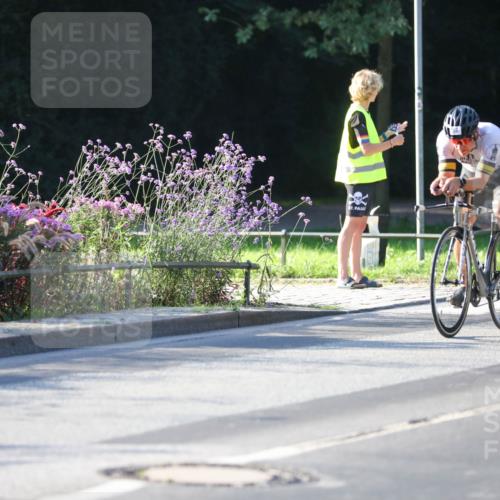 08.09.2024 - Stadtparktriathlon Zöllner http://msf.ph/oto/7010613 08.09.2024 08:59:45 Radfahren 7, 13, 58, 61 meine-sportfotos.de