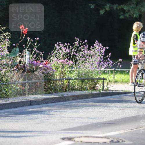 08.09.2024 - Stadtparktriathlon Zöllner http://msf.ph/oto/7010617 08.09.2024 08:59:45 Radfahren 7, 13, 58, 61 meine-sportfotos.de