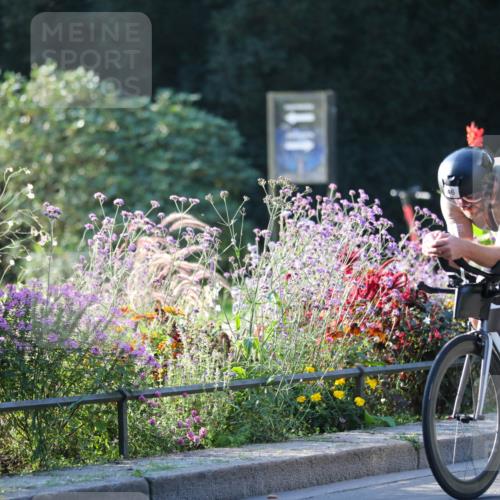 08.09.2024 - Stadtparktriathlon Zöllner http://msf.ph/oto/7010678 08.09.2024 09:00:25 Radfahren 11, 46, 67 meine-sportfotos.de