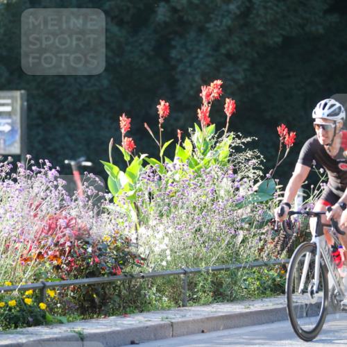 08.09.2024 - Stadtparktriathlon Zöllner http://msf.ph/oto/7010756 08.09.2024 09:00:53 Radfahren 6, 14, 17, 64 meine-sportfotos.de