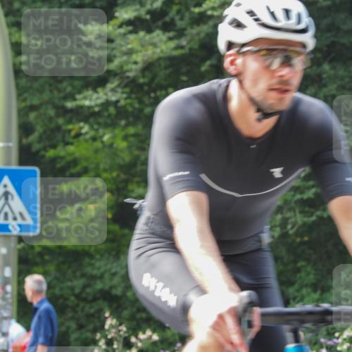 08.09.2024 - Stadtparktriathlon Zöllner http://msf.ph/oto/7010782 08.09.2024 12:00:43 Radfahren 576, 673, 715, 794, 825 meine-sportfotos.de