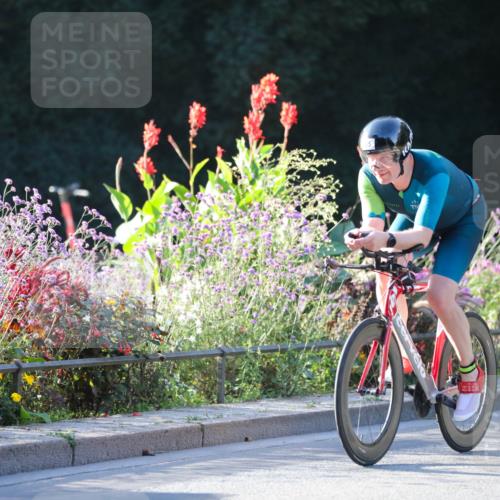 08.09.2024 - Stadtparktriathlon Zöllner http://msf.ph/oto/7010802 08.09.2024 09:01:13 Radfahren 65, 126 meine-sportfotos.de
