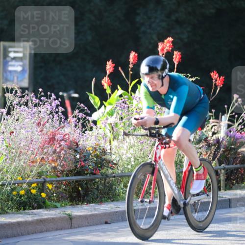 08.09.2024 - Stadtparktriathlon Zöllner http://msf.ph/oto/7010808 08.09.2024 09:01:13 Radfahren 65, 126 meine-sportfotos.de