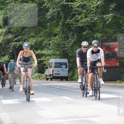 08.09.2024 - Stadtparktriathlon Zöllner http://msf.ph/oto/7010810 08.09.2024 12:00:48 Radfahren 576, 625, 673, 674, 715, 751, 776, 788, 794 meine-sportfotos.de
