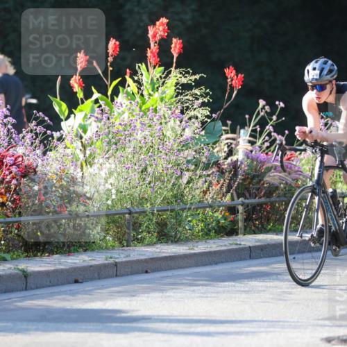 08.09.2024 - Stadtparktriathlon Zöllner http://msf.ph/oto/7010816 08.09.2024 09:01:20 Radfahren 106, 122, 126 meine-sportfotos.de