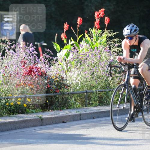 08.09.2024 - Stadtparktriathlon Zöllner http://msf.ph/oto/7010821 08.09.2024 09:01:20 Radfahren 106, 122, 126 meine-sportfotos.de