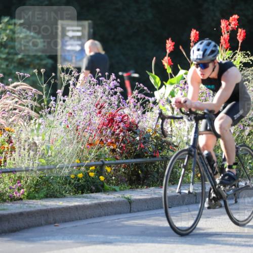 08.09.2024 - Stadtparktriathlon Zöllner http://msf.ph/oto/7010829 08.09.2024 09:01:20 Radfahren 106, 122, 126 meine-sportfotos.de