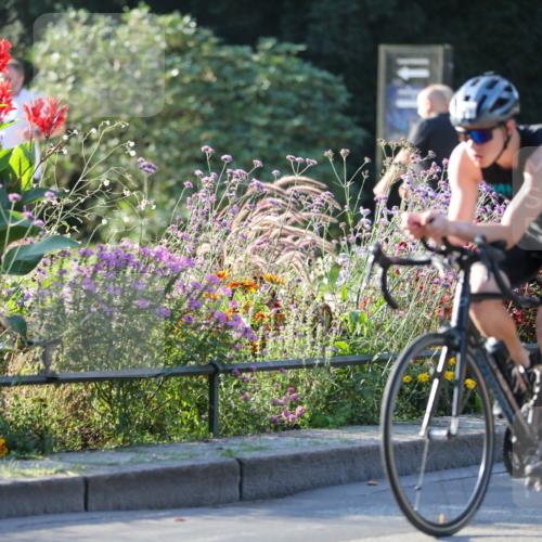 08.09.2024 - Stadtparktriathlon Zöllner http://msf.ph/oto/7010835 08.09.2024 09:01:20 Radfahren 106, 122, 126 meine-sportfotos.de