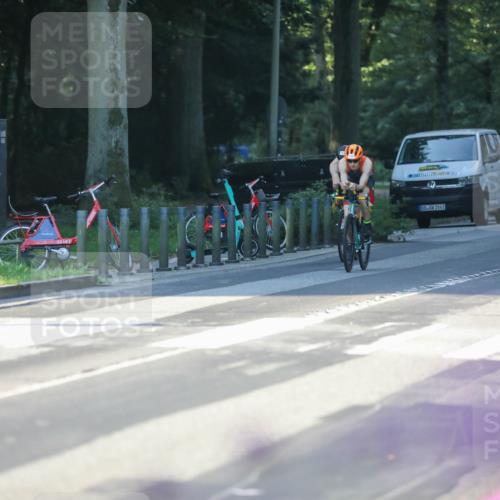 08.09.2024 - Stadtparktriathlon Zöllner http://msf.ph/oto/7010855 08.09.2024 09:01:27 Radfahren 106, 122 meine-sportfotos.de