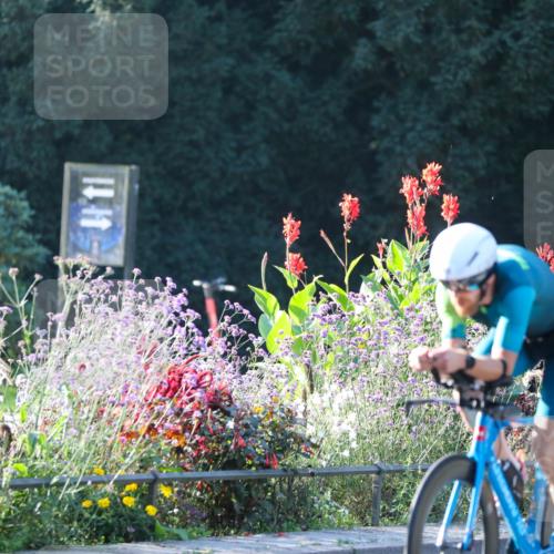 08.09.2024 - Stadtparktriathlon Zöllner http://msf.ph/oto/7010995 08.09.2024 09:03:28 Radfahren 2, 53, 66, 98, 108, 112, 127 meine-sportfotos.de