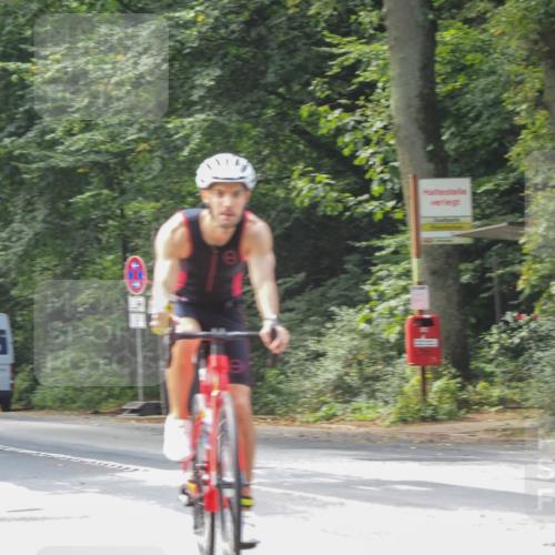 08.09.2024 - Stadtparktriathlon Zöllner http://msf.ph/oto/7011018 08.09.2024 12:01:27 Radfahren 609, 720, 755, 763 meine-sportfotos.de