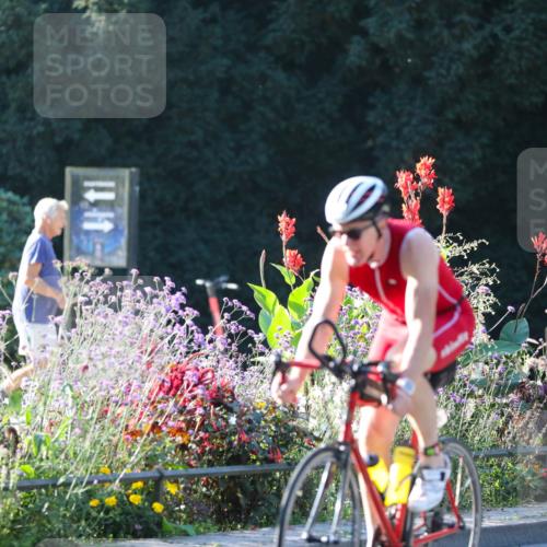 08.09.2024 - Stadtparktriathlon Zöllner http://msf.ph/oto/7011029 08.09.2024 09:03:39 Radfahren 2, 15, 25, 26, 63, 80, 94, 109 meine-sportfotos.de