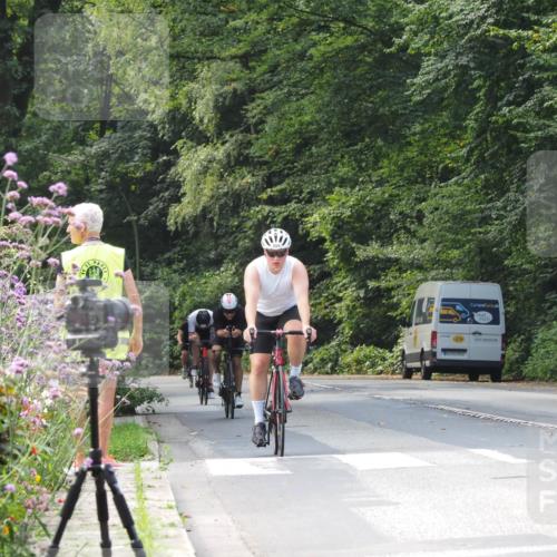 08.09.2024 - Stadtparktriathlon Zöllner http://msf.ph/oto/7011057 08.09.2024 12:01:50 Radfahren 706, 725, 791, 804, 832 meine-sportfotos.de
