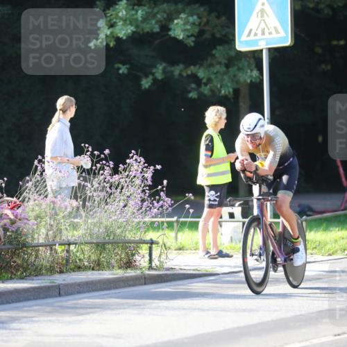 08.09.2024 - Stadtparktriathlon Zöllner http://msf.ph/oto/7011080 08.09.2024 09:03:50 Radfahren 15, 20, 21, 35, 37, 40, 44, 54, 63, 71, 72, 76, 83, 89, 94 meine-sportfotos.de