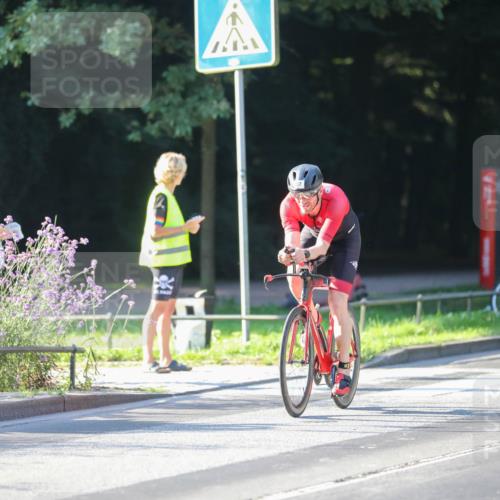 08.09.2024 - Stadtparktriathlon Zöllner http://msf.ph/oto/7011154 08.09.2024 09:04:01 Radfahren 20, 31, 35, 37, 55, 107, 113 meine-sportfotos.de