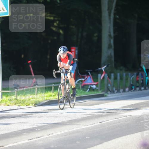 08.09.2024 - Stadtparktriathlon Zöllner http://msf.ph/oto/7011172 08.09.2024 09:04:07 Radfahren 23, 55, 107, 113, 117, 128 meine-sportfotos.de