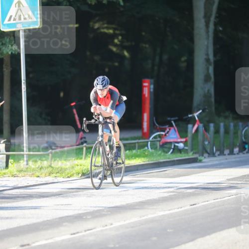 08.09.2024 - Stadtparktriathlon Zöllner http://msf.ph/oto/7011175 08.09.2024 09:04:07 Radfahren 23, 55, 107, 113, 117, 128 meine-sportfotos.de