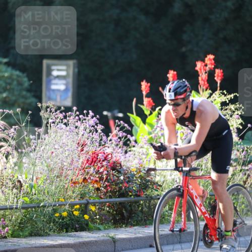 08.09.2024 - Stadtparktriathlon Zöllner http://msf.ph/oto/7011188 08.09.2024 09:04:10 Radfahren 23, 55, 113, 117, 119, 128 meine-sportfotos.de