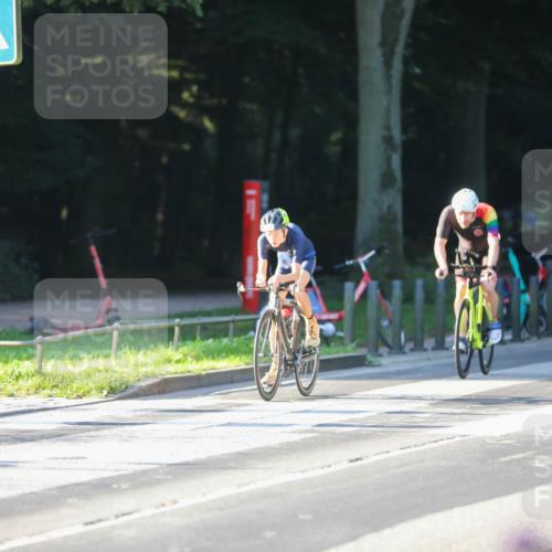 08.09.2024 - Stadtparktriathlon Zöllner http://msf.ph/oto/7011199 08.09.2024 09:04:12 Radfahren 23, 55, 117, 119, 128 meine-sportfotos.de
