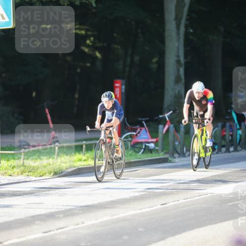 08.09.2024 - Stadtparktriathlon Zöllner http://msf.ph/oto/7011204 08.09.2024 09:04:12 Radfahren 23, 55, 117, 119, 128 meine-sportfotos.de