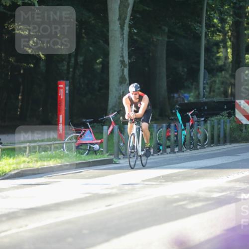 08.09.2024 - Stadtparktriathlon Zöllner http://msf.ph/oto/7011229 08.09.2024 09:04:24 Radfahren 97 meine-sportfotos.de
