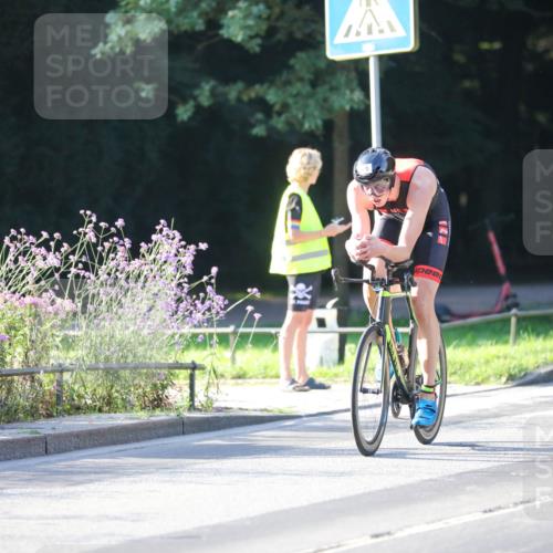 08.09.2024 - Stadtparktriathlon Zöllner http://msf.ph/oto/7011243 08.09.2024 09:04:36 Radfahren 8, 10, 41 meine-sportfotos.de