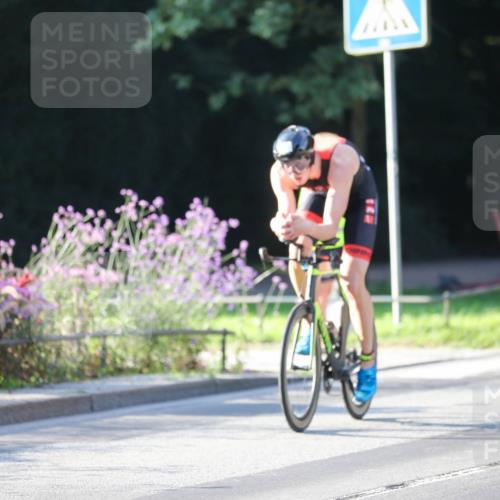 08.09.2024 - Stadtparktriathlon Zöllner http://msf.ph/oto/7011246 08.09.2024 09:04:36 Radfahren 8, 10, 41 meine-sportfotos.de