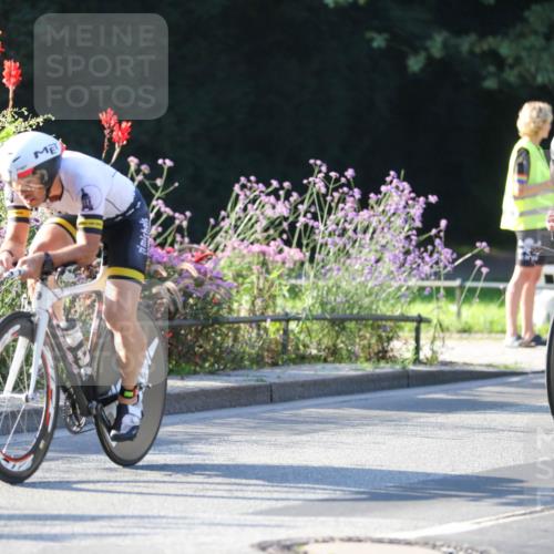 08.09.2024 - Stadtparktriathlon Zöllner http://msf.ph/oto/7011298 08.09.2024 09:04:50 Radfahren 8, 27, 57, 69, 74, 85, 87, 116, 121, 124 meine-sportfotos.de