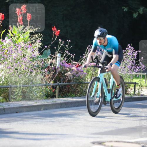 08.09.2024 - Stadtparktriathlon Zöllner http://msf.ph/oto/7011326 08.09.2024 09:05:01 Radfahren 28, 74, 124 meine-sportfotos.de