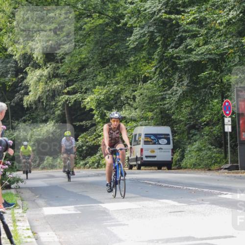 08.09.2024 - Stadtparktriathlon Zöllner http://msf.ph/oto/7011336 08.09.2024 12:03:06 Radfahren 577, 738, 761 meine-sportfotos.de