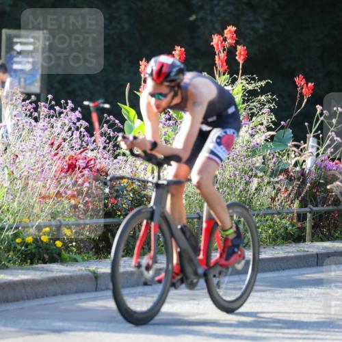 08.09.2024 - Stadtparktriathlon Zöllner http://msf.ph/oto/7011346 08.09.2024 09:05:08 Radfahren 18, 28 meine-sportfotos.de