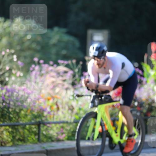 08.09.2024 - Stadtparktriathlon Zöllner http://msf.ph/oto/7011368 08.09.2024 09:05:15 Radfahren 18, 42 meine-sportfotos.de
