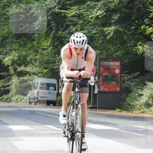 08.09.2024 - Stadtparktriathlon Zöllner http://msf.ph/oto/7011407 08.09.2024 12:04:03 Radfahren 693, 802, 806, 831, 833, 834, 841 meine-sportfotos.de