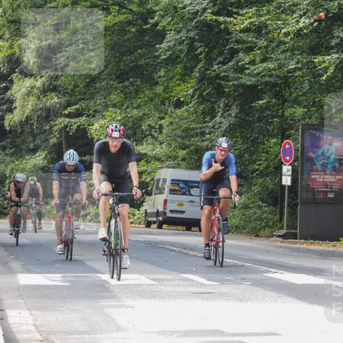 08.09.2024 - Stadtparktriathlon Zöllner http://msf.ph/oto/7011410 08.09.2024 12:04:07 Radfahren 719, 802, 806, 831, 833, 834, 841 meine-sportfotos.de