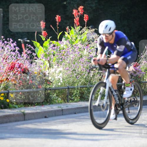 08.09.2024 - Stadtparktriathlon Zöllner http://msf.ph/oto/7011414 08.09.2024 09:05:32 Radfahren 4, 7, 13, 24, 30 meine-sportfotos.de
