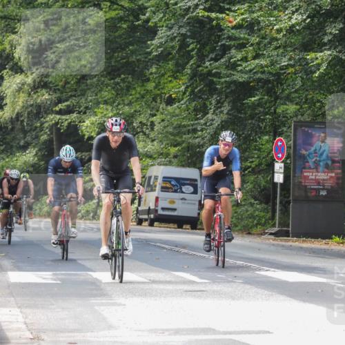 08.09.2024 - Stadtparktriathlon Zöllner http://msf.ph/oto/7011417 08.09.2024 12:04:07 Radfahren 719, 802, 806, 831, 833, 834, 841 meine-sportfotos.de