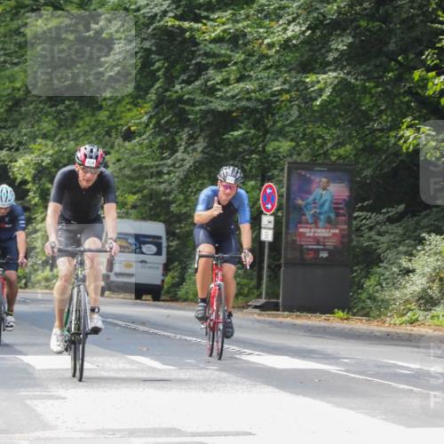 08.09.2024 - Stadtparktriathlon Zöllner http://msf.ph/oto/7011426 08.09.2024 12:04:07 Radfahren 719, 802, 806, 831, 833, 834, 841 meine-sportfotos.de
