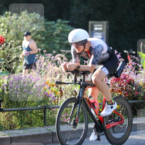 08.09.2024 - Stadtparktriathlon Zöllner http://msf.ph/oto/7011447 08.09.2024 09:05:36 Radfahren 7, 13, 24, 30 meine-sportfotos.de