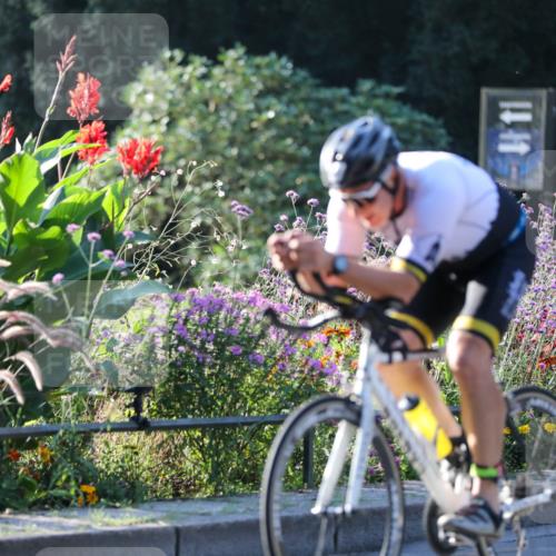 08.09.2024 - Stadtparktriathlon Zöllner http://msf.ph/oto/7011469 08.09.2024 09:05:49 Radfahren 60 meine-sportfotos.de