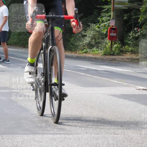 08.09.2024 - Stadtparktriathlon Zöllner http://msf.ph/oto/7011488 08.09.2024 12:04:13 Radfahren 688, 719, 770, 782, 806, 831, 833, 834, 841 meine-sportfotos.de