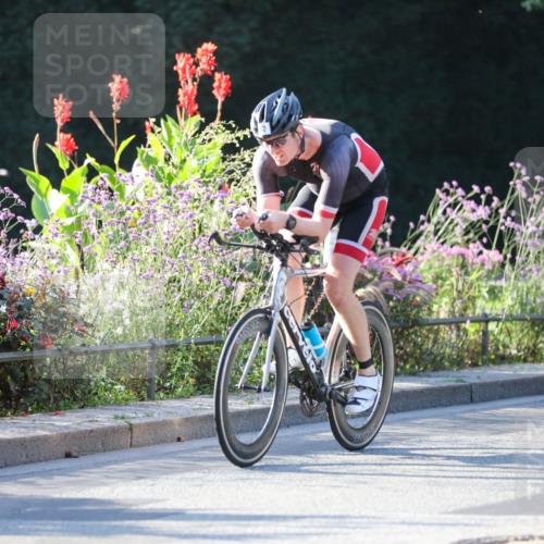 08.09.2024 - Stadtparktriathlon Zöllner http://msf.ph/oto/7011500 08.09.2024 09:06:18 Radfahren 17, 58, 82, 88 meine-sportfotos.de