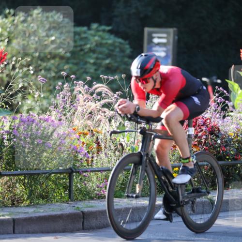08.09.2024 - Stadtparktriathlon Zöllner http://msf.ph/oto/7011555 08.09.2024 09:06:44 Radfahren 38, 111, 114 meine-sportfotos.de