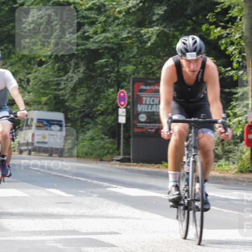 08.09.2024 - Stadtparktriathlon Zöllner http://msf.ph/oto/7011563 08.09.2024 12:04:25 Radfahren 688, 760, 770, 780, 782, 838 meine-sportfotos.de