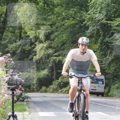 08.09.2024 - Stadtparktriathlon Zöllner http://msf.ph/oto/7011574 08.09.2024 12:04:25 Radfahren 688, 760, 770, 780, 782, 838 meine-sportfotos.de