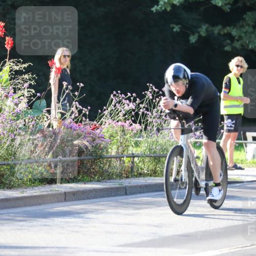 08.09.2024 - Stadtparktriathlon Zöllner http://msf.ph/oto/7011576 08.09.2024 09:07:11 Radfahren 19, 68, 86 meine-sportfotos.de