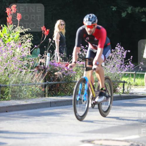 08.09.2024 - Stadtparktriathlon Zöllner http://msf.ph/oto/7011669 08.09.2024 09:07:39 Radfahren 1, 5, 6, 14, 59, 65 meine-sportfotos.de