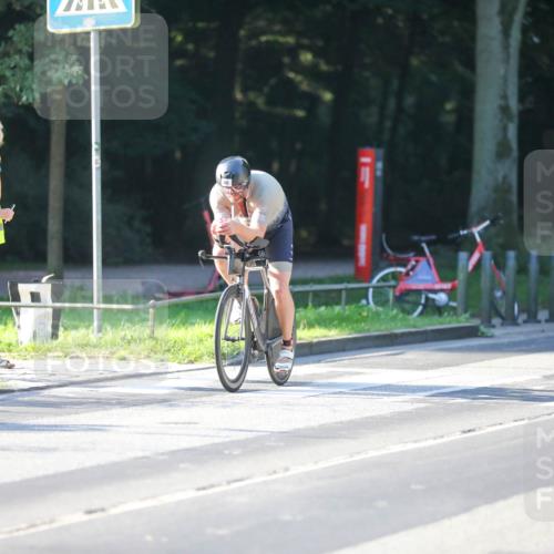 08.09.2024 - Stadtparktriathlon Zöllner http://msf.ph/oto/7011680 08.09.2024 09:07:49 Radfahren 46, 64, 67, 92 meine-sportfotos.de