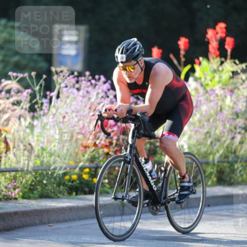 08.09.2024 - Stadtparktriathlon Zöllner http://msf.ph/oto/7011734 08.09.2024 09:08:10 Radfahren 16, 33 meine-sportfotos.de