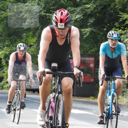 08.09.2024 - Stadtparktriathlon Zöllner http://msf.ph/oto/7011742 08.09.2024 12:05:28 Radfahren 658, 680, 694, 696, 746, 747, 749, 758, 777, 798, 805 meine-sportfotos.de